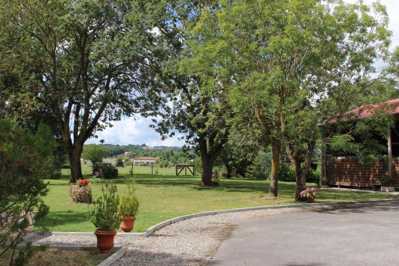 Ferme Aquinaut - Le Paradis Montesquieu-Volvestre Экстерьер фото